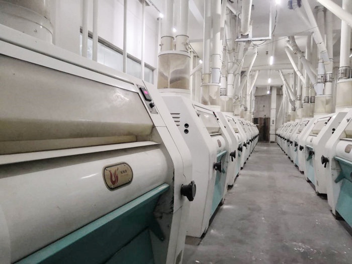 1760092143141433.jpg 100吨面粉加工设备.jpg